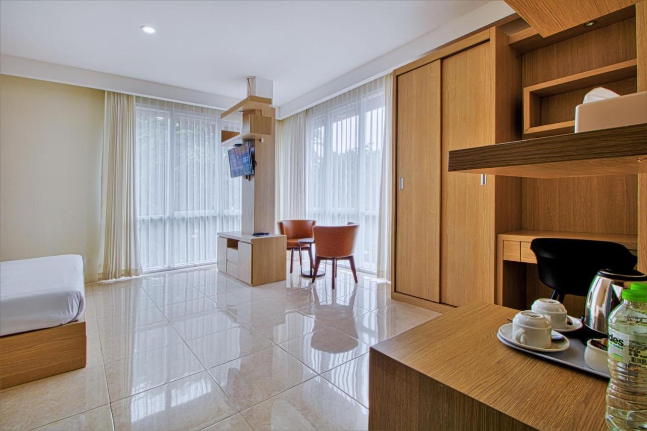 D'Padmaya Residence Джакарта Экстерьер фото